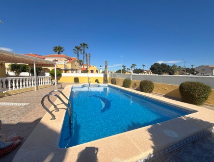 Begagnad - Villa - Cabo Roig