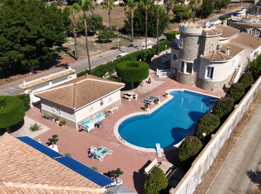 Begagnad - Villa - Ciudad Quesada/Rojales - Doña Pena