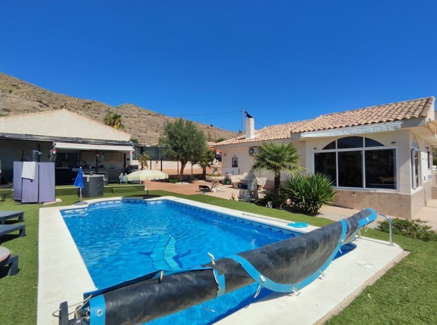 Begagnad - Villa - Fortuna