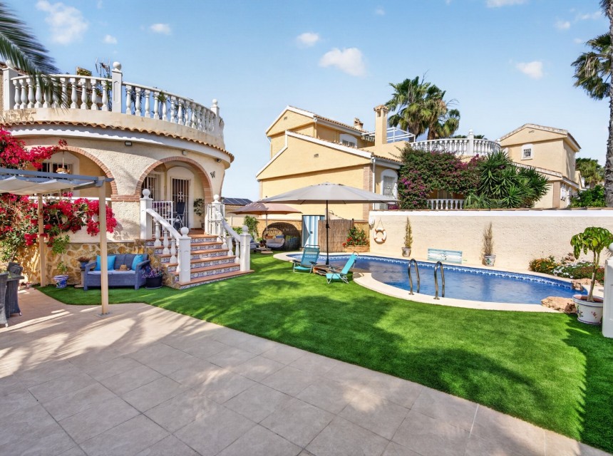 Begagnad - Villa - Gran Alacant - Monte Y Mar