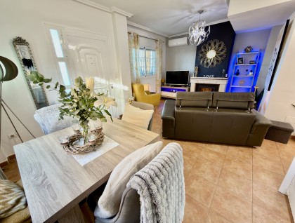 Begagnad - Villa - Guardamar - El Raso