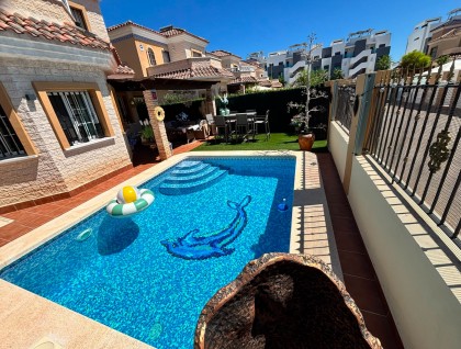 Begagnad - Villa - Guardamar - Guardamar - El Raso