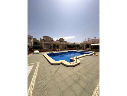 Begagnad - Villa - Guardamar - Lomas de Polo-Pinomar