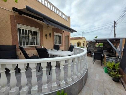 Begagnad - Villa - La Marina - La Marina Urb