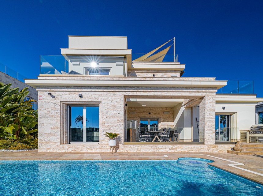Begagnad - Villa - La Zenia - Beachside