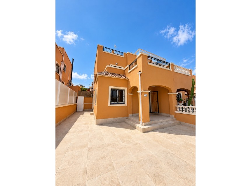 Begagnad - Villa - Orihuela Costa - Dream Hills