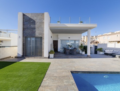 Begagnad - Villa - Orihuela Costa - Villamartín