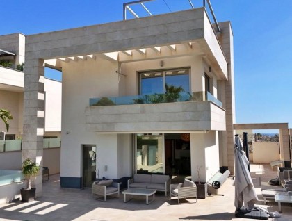 Begagnad - Villa - Orihuela Costa - Villamartín