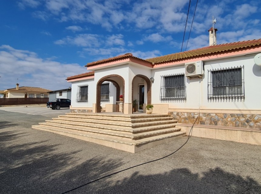 Begagnad - Villa - Orihuela - La Mata