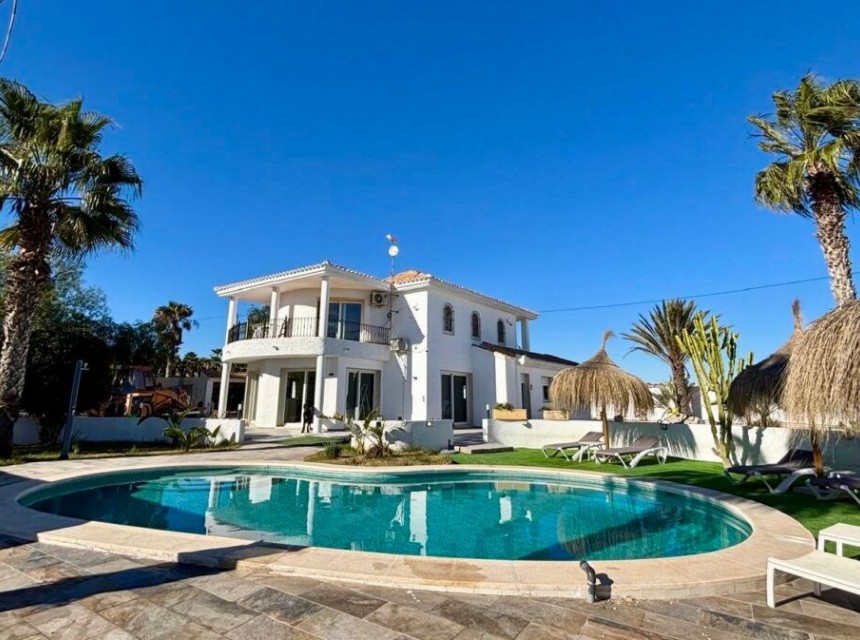 Begagnad - Villa - San Miguel de Salinas