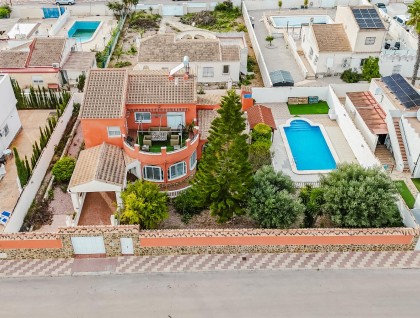Begagnad - Villa - Torrevieja - Torreta florida