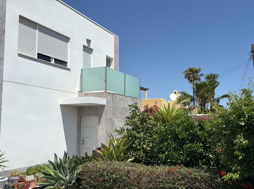 Begagnad - Villa - Torrevieja - Torreta - Florida