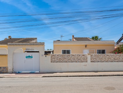 Begagnad - Villa - Torrevieja