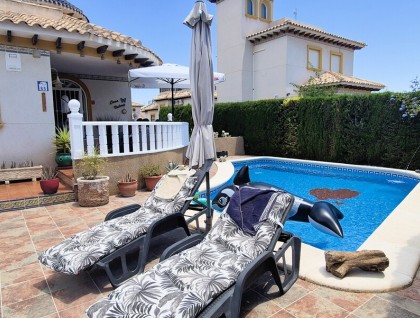 Begagnad - Villa - Villamartín - Costa Blanca