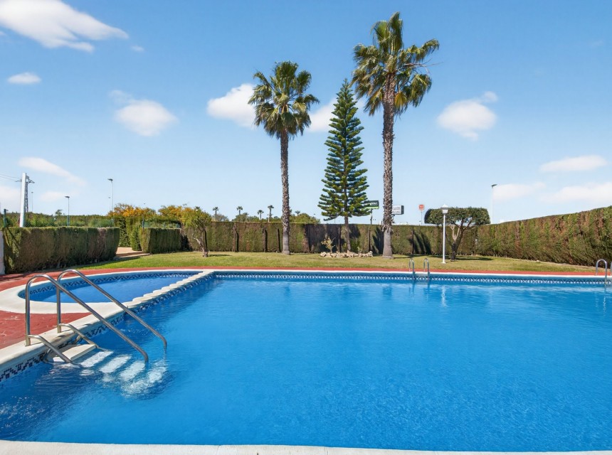 Brukt - Leilighet - Torrevieja - Aguas Nuevas
