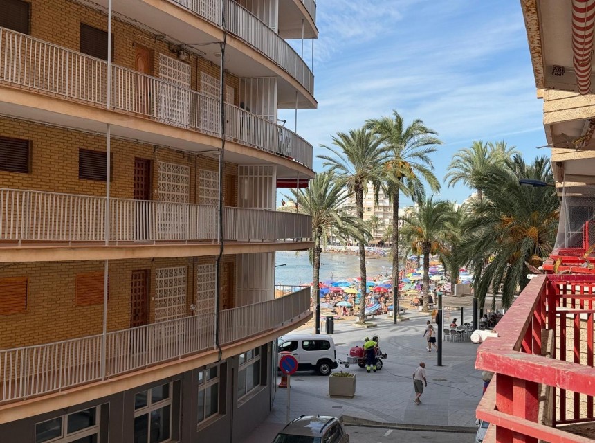 Brukt - Leilighet - Torrevieja - Playa del cura