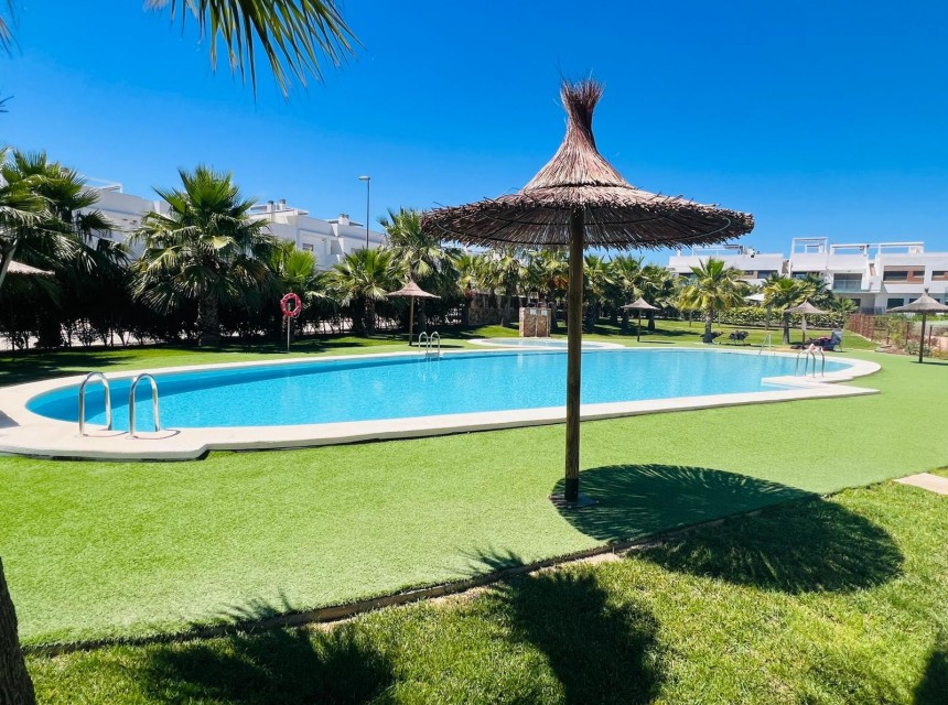 Brukt - Leilighet - Vistabella Golf - Entre Naranjos - Vistabella Golf