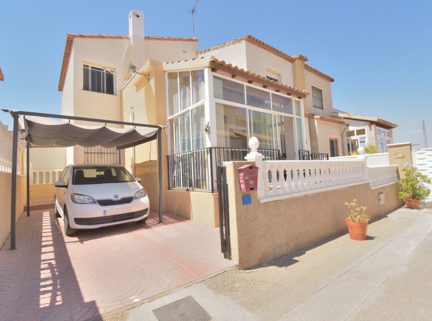 Brukt - Quatro hus - Algorfa - Montebello