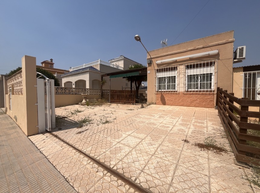 Brukt - Tomt - San Miguel de Salinas