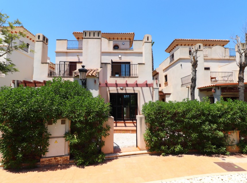 Brukt - Vertikaldelt - Algorfa - La Finca golf