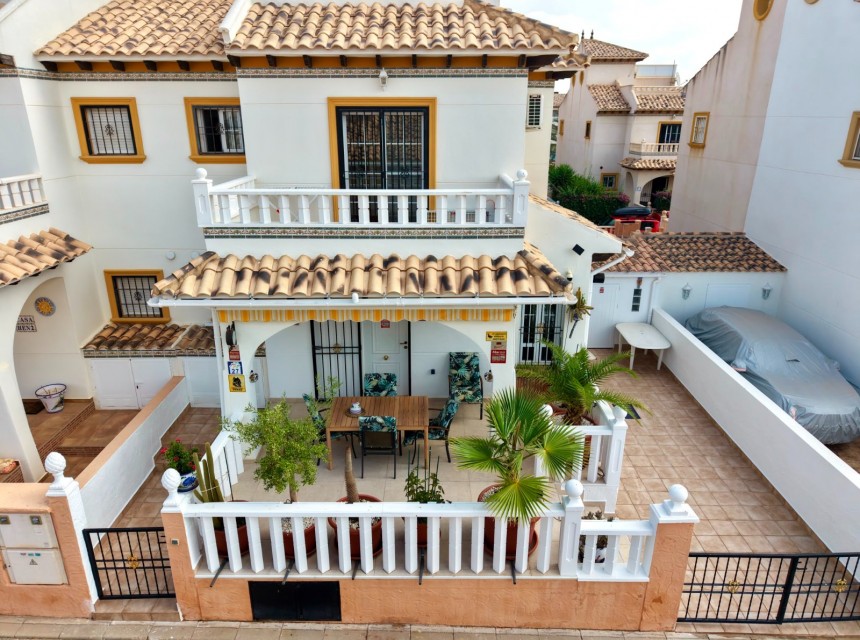 Brukt - Vertikaldelt - Cabo Roig - Orihuela Costa