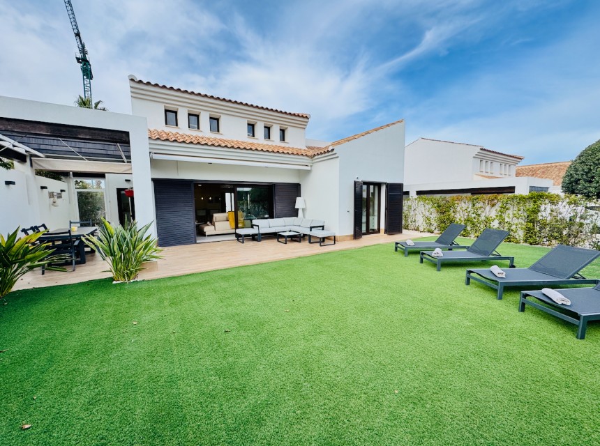 Brukt - Villa - Algorfa - La Finca golf