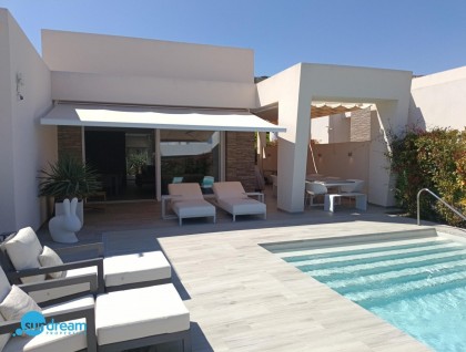 Brukt - Villa - Algorfa - La Finca golf