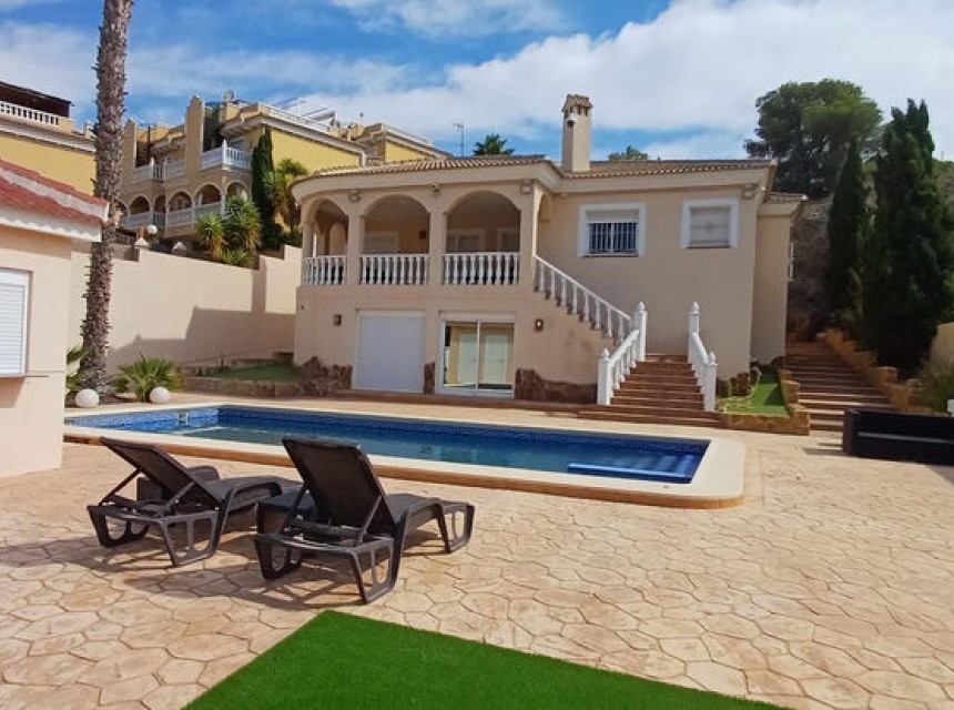 Brukt - Villa - Algorfa
