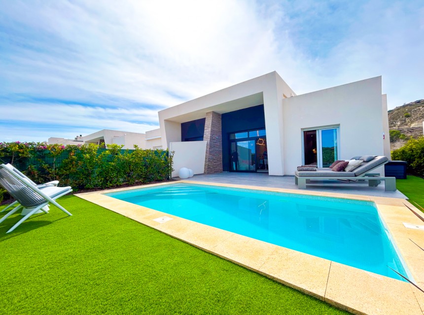 Brukt - Villa - Algorfa