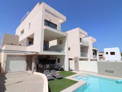 Brukt - Villa - Benijófar - Benijofar - Village