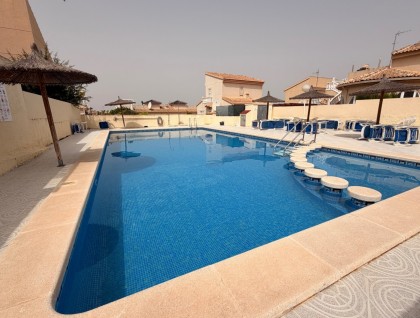 Brukt - Villa - Benijófar - Benimar