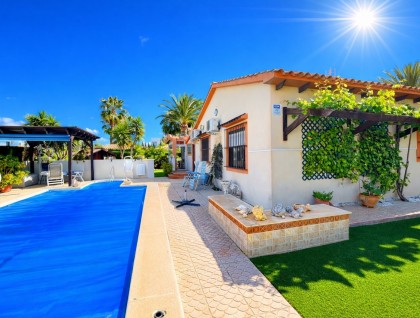 Brukt - Villa - Cabo Roig
