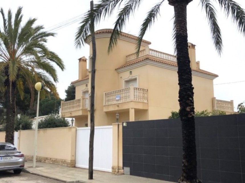 Brukt - Villa - Orihuela Costa - Cabo Roig