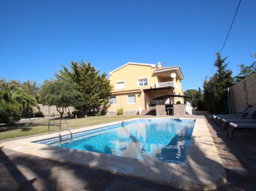 Brukt - Villa - Orihuela Costa - Cabo Roig
