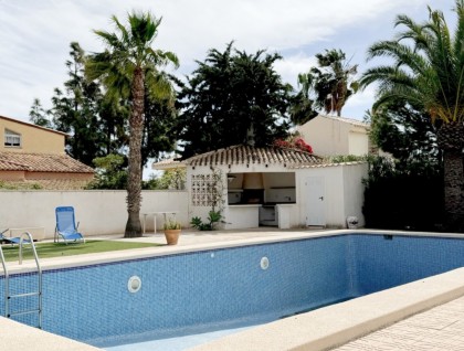 Brukt - Villa - Orihuela Costa - La Zenia
