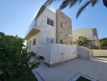 Brukt - Villa - Orihuela Costa - La Zenia