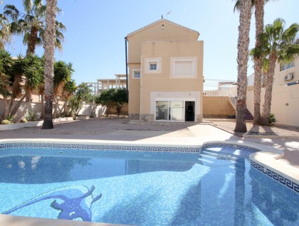 Brukt - Villa - Orihuela Costa - La Zenia