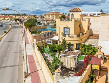 Brukt - Villa - Orihuela Costa - La Zenia
