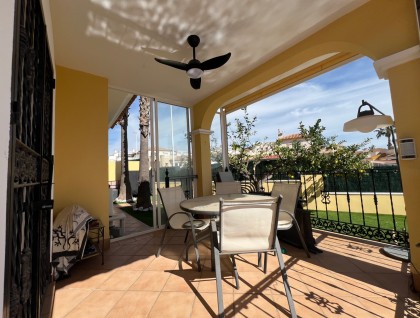Brukt - Villa - Orihuela Costa - Los Dolses