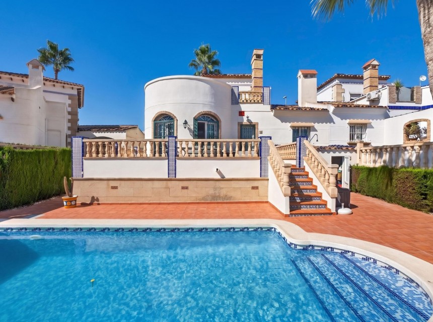 Brukt - Villa - Orihuela Costa - Villamartín