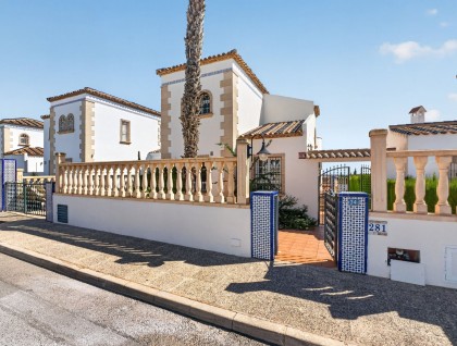 Brukt - Villa - Orihuela Costa - Villamartín