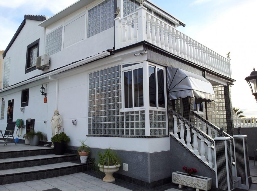 Brukt - Villa - Orihuela - Lomas de Cabo Roig