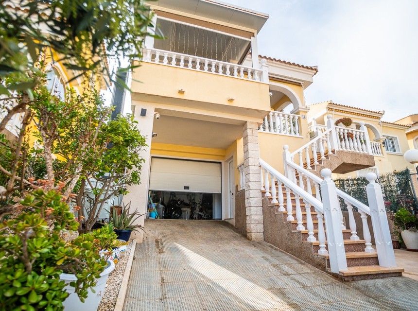 Brukt - Villa - San Fulgencio - urb.la marina