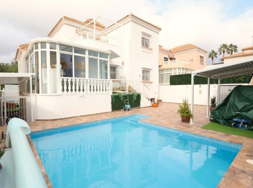 Brukt - Villa - San Miguel de Salinas - Las filipinas