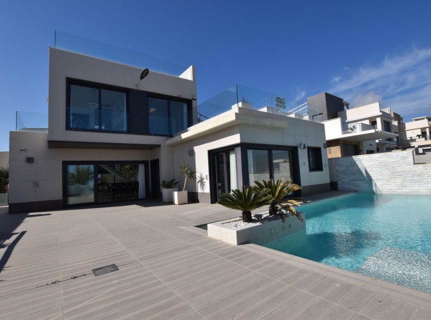 Brukt - Villa - San Miguel de Salinas