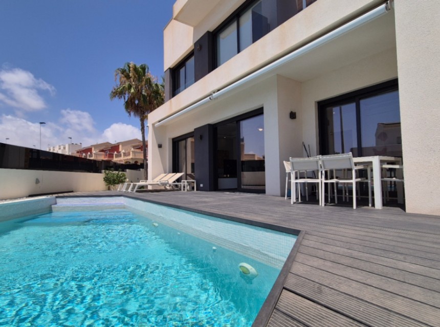 Brukt - Villa - Torrevieja - Costa Blanca Sur