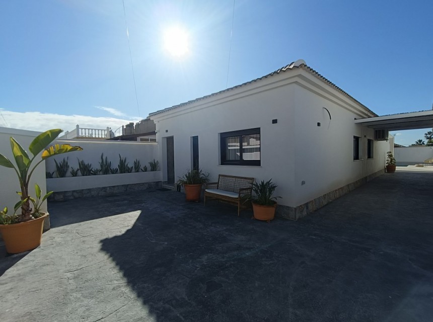 Brukt - Villa - Torrevieja - El Chaparral