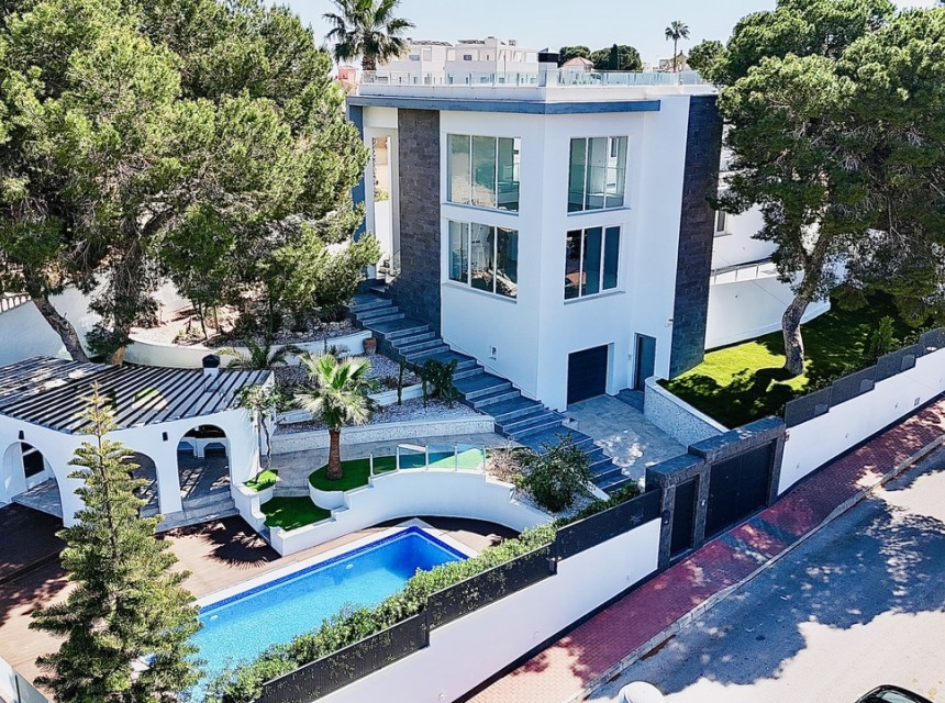 Brukt - Villa - Torrevieja - Los Balcones