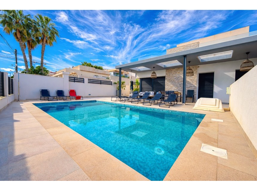 Brukt - Villa - Torrevieja - Los Balcones
