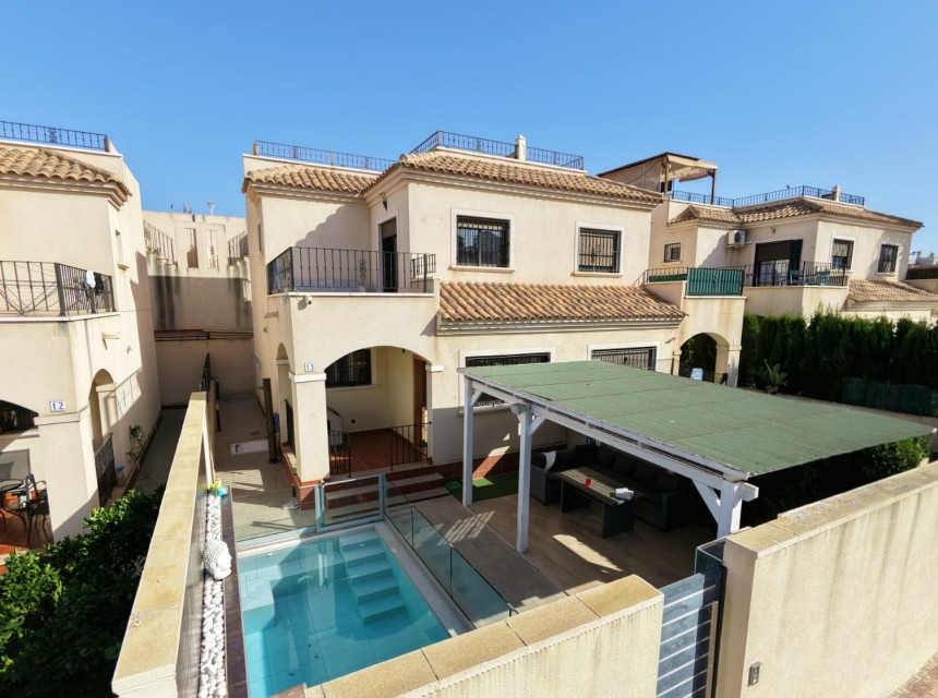 Brukt - Villa - Torrevieja - Sector 25